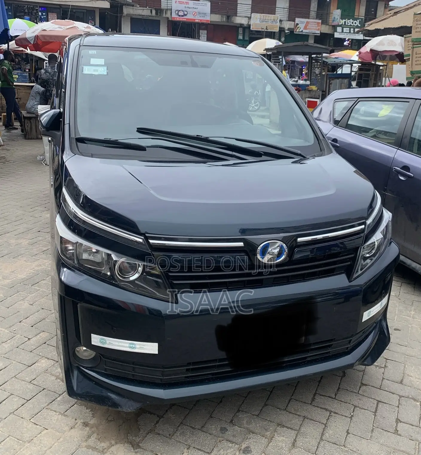Toyota Voxy 2015 Black
