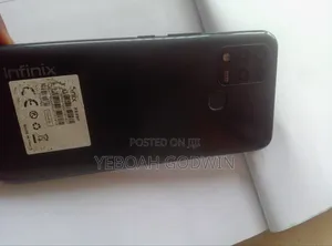 Infinix Hot 10 128 GB Black