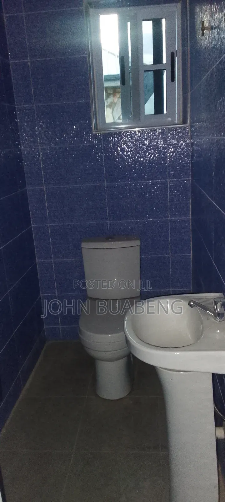 1bdrm Apartment in Mame Ahoɔden Kakraba, Adade for rent