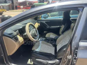 Hyundai Elantra 2013 Gray