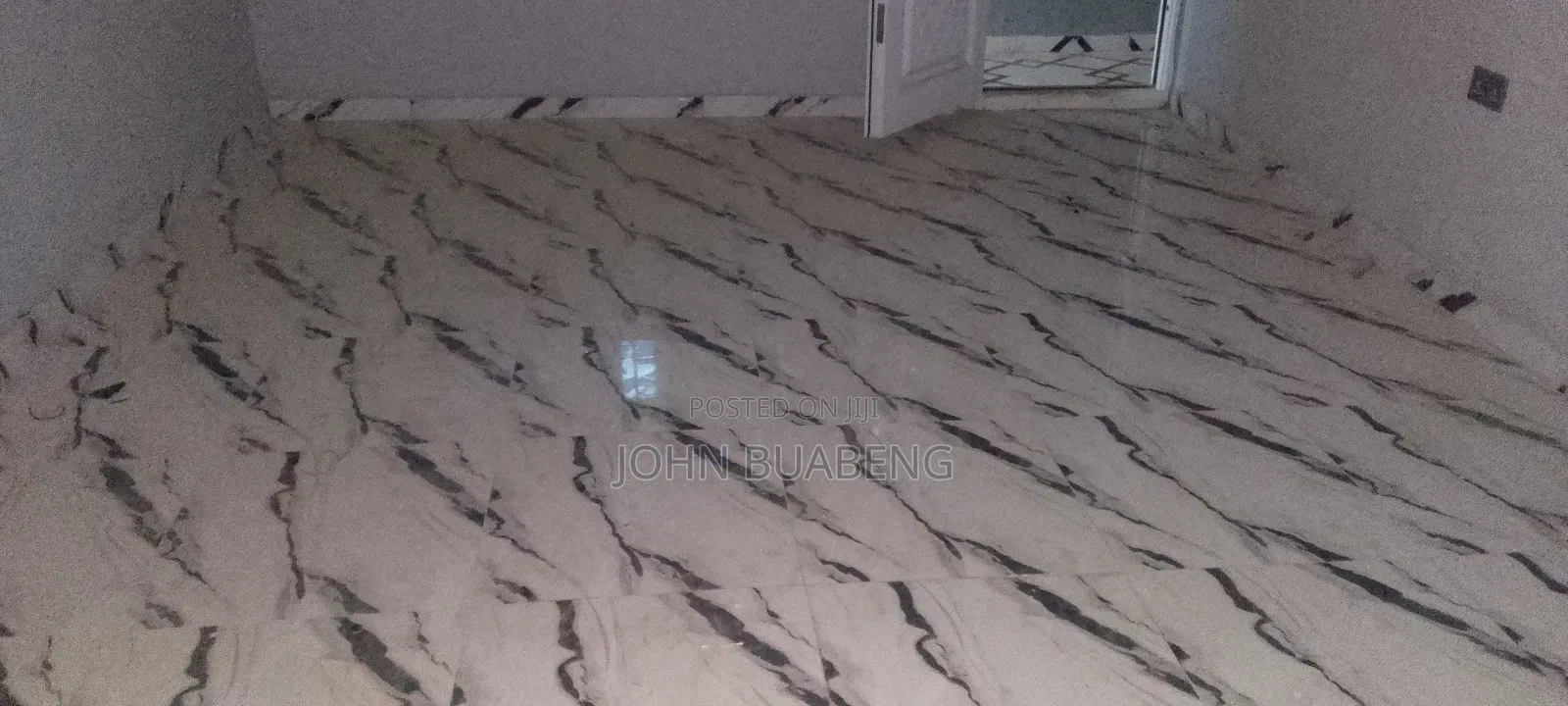 1bdrm Apartment in Mame Ahoɔden Kakraba, Adade for rent