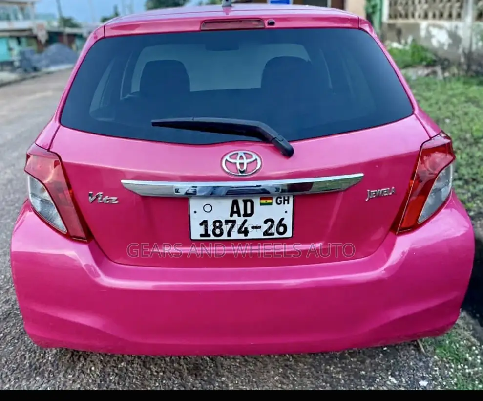 Toyota Vitz 1.0 FWD 3dr 2013 Pink
