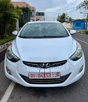 Hyundai Elantra 2014 White