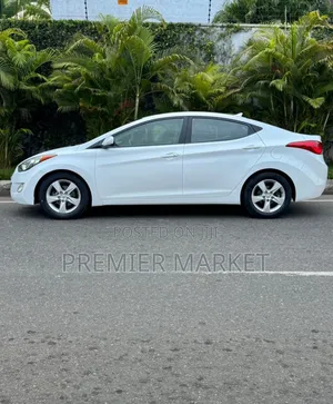 Hyundai Elantra 2014 White