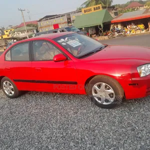 Hyundai Elantra 2004 Red