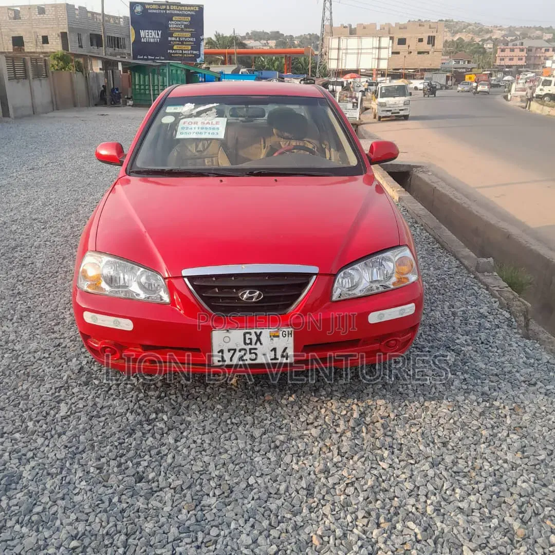 Hyundai Elantra 2004 Red