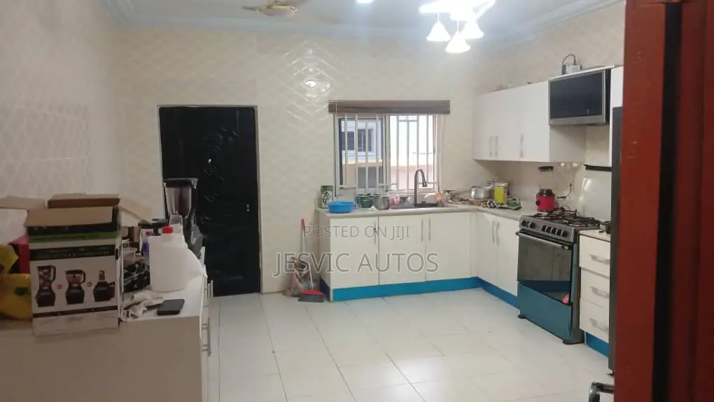 4bdrm House in Adom City Estate, Community 25 for sale