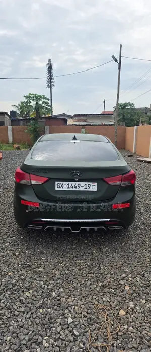 Hyundai Elantra 2012 Green