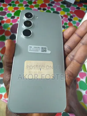 Tecno Spark 40 Pro 128 GB Silver