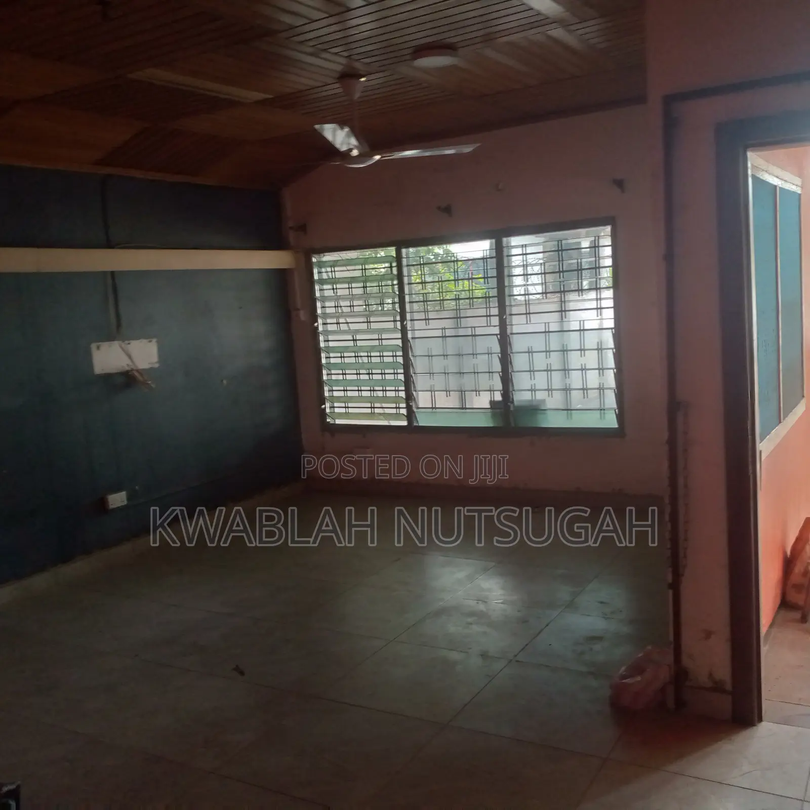 3bdrm House in Paraku Estates, Ledzokuku-Krowor for rent