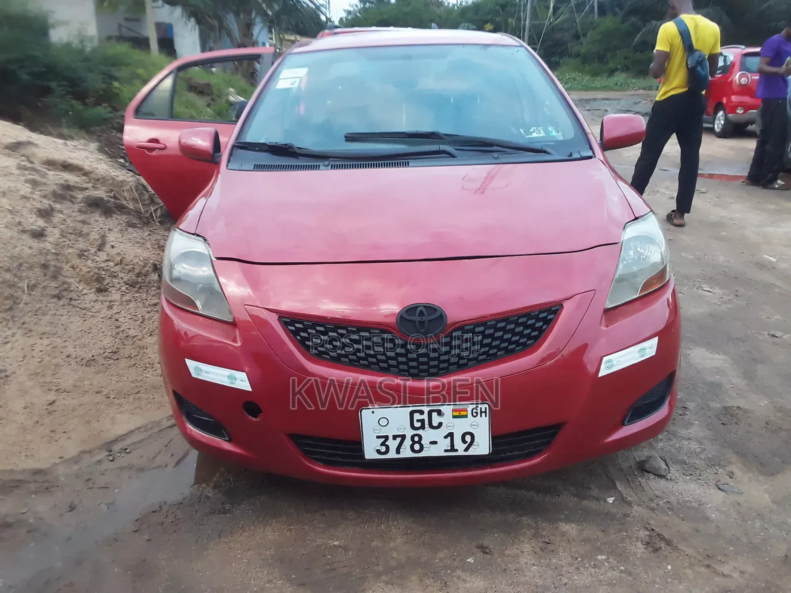 Toyota Yaris 2010 Red