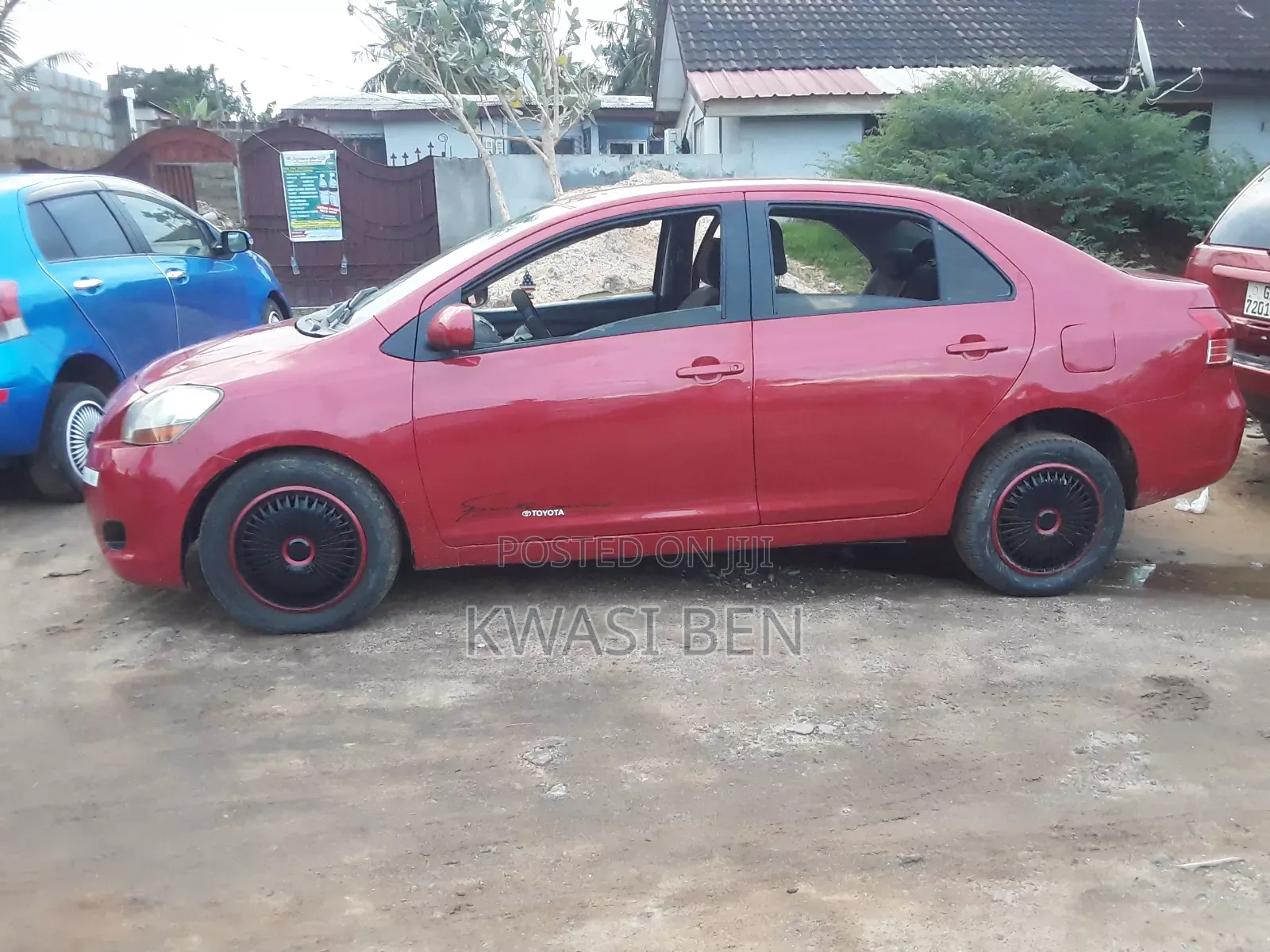 Toyota Yaris 2010 Red