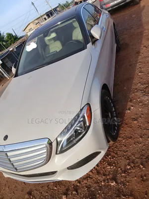 Mercedes-Benz E300 2015 White