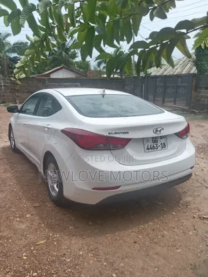 Hyundai Elantra 2015 White