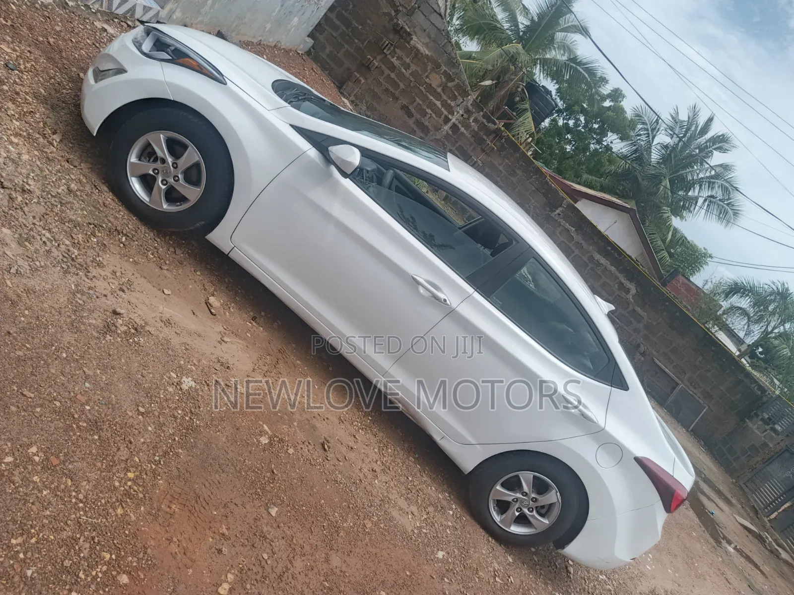 Hyundai Elantra 2015 White