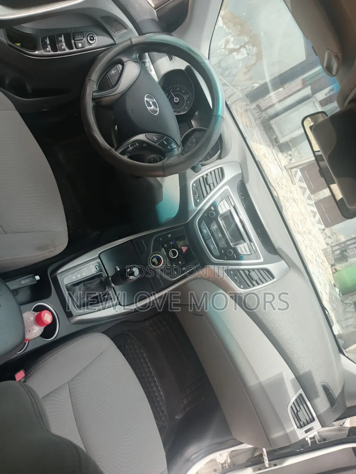 Hyundai Elantra 2015 White