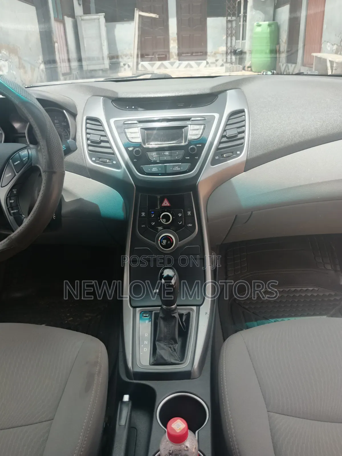 Hyundai Elantra 2015 White