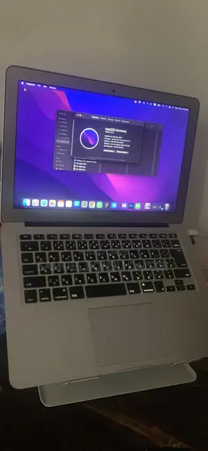 Laptop Apple MacBook Air 2017 8GB Intel Core i5 SSD 128GB