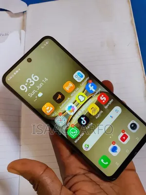 Tecno Spark 40 128 GB Black