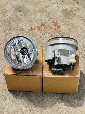 Toyota Highlander 05 Fog Light