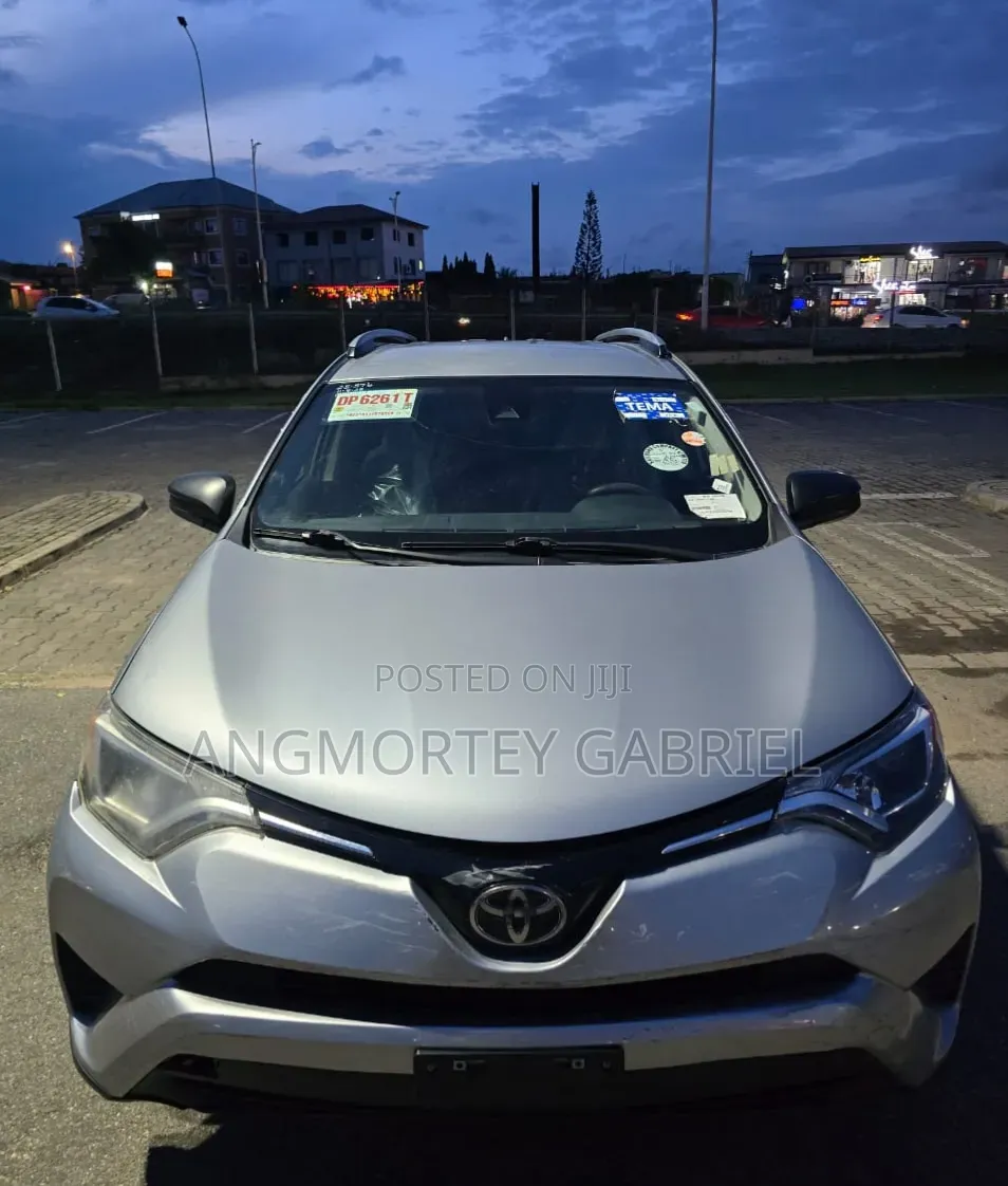 Toyota RAV4 2018 Silver