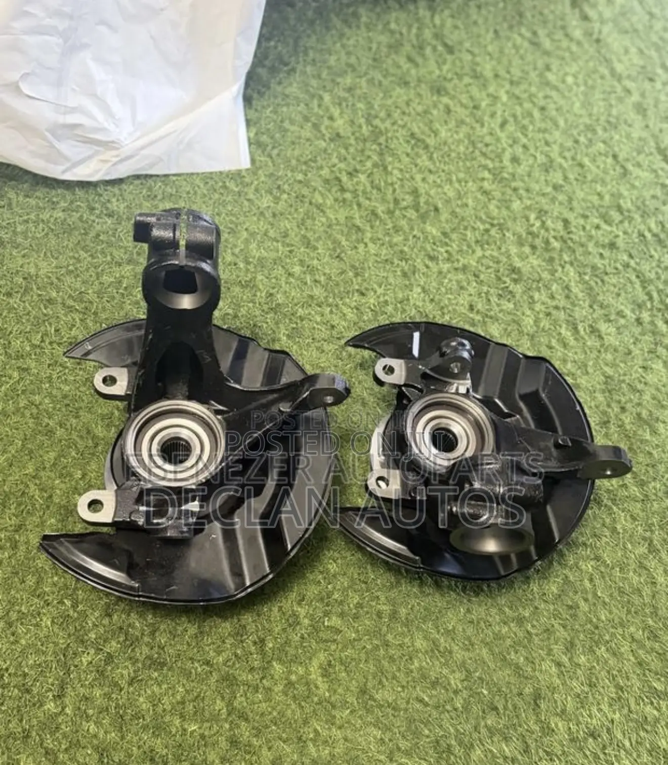 Honda CRV Cr-v Front Hub Pair 2017 2018 2019 2020 2021 2022