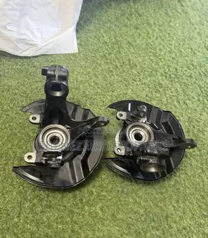 Honda CRV Cr-v Front Hub Pair 2017 2018 2019 2020 2021 2022