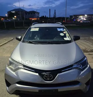 Toyota RAV4 2018 Silver