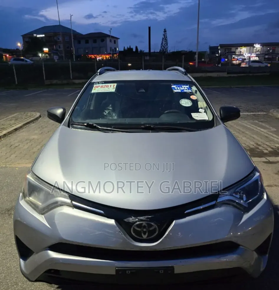 Toyota RAV4 2018 Silver