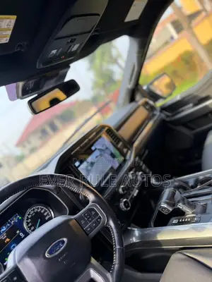 Ford F-150 2022 White