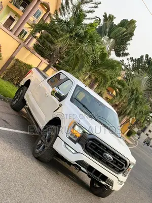 Ford F-150 2022 White