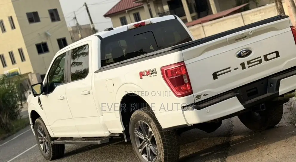 Ford F-150 2022 White