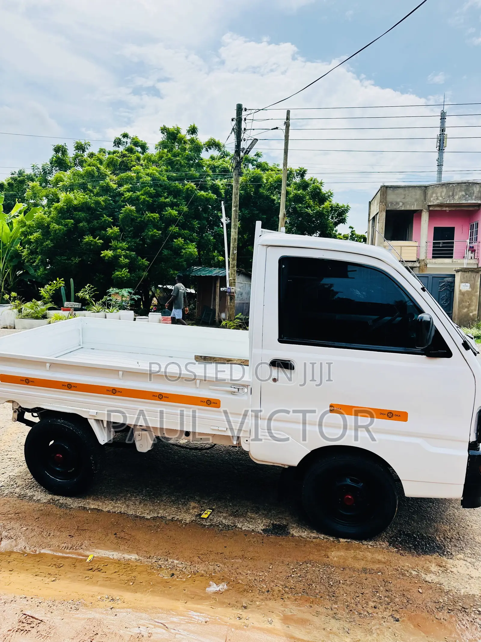 Mitsubishi Mini Truck