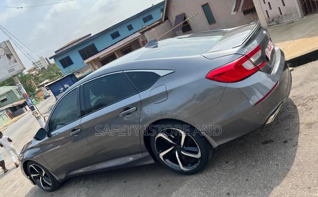 Honda Accord 2019 Gray