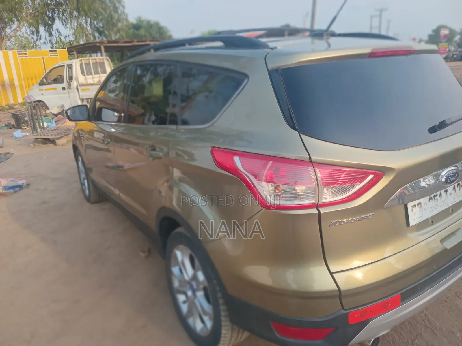 Ford Escape Titanium 2013 Green