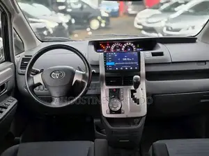 Toyota Voxy 2012 Black
