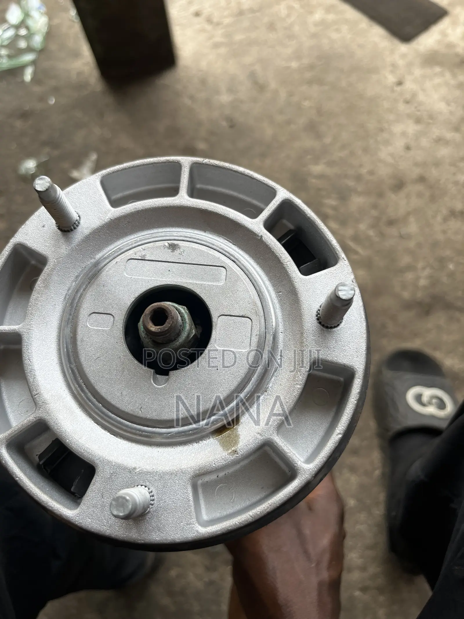 Top Mountings