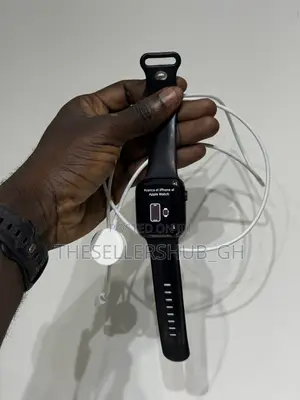 Apple Watch Series 7 45mm