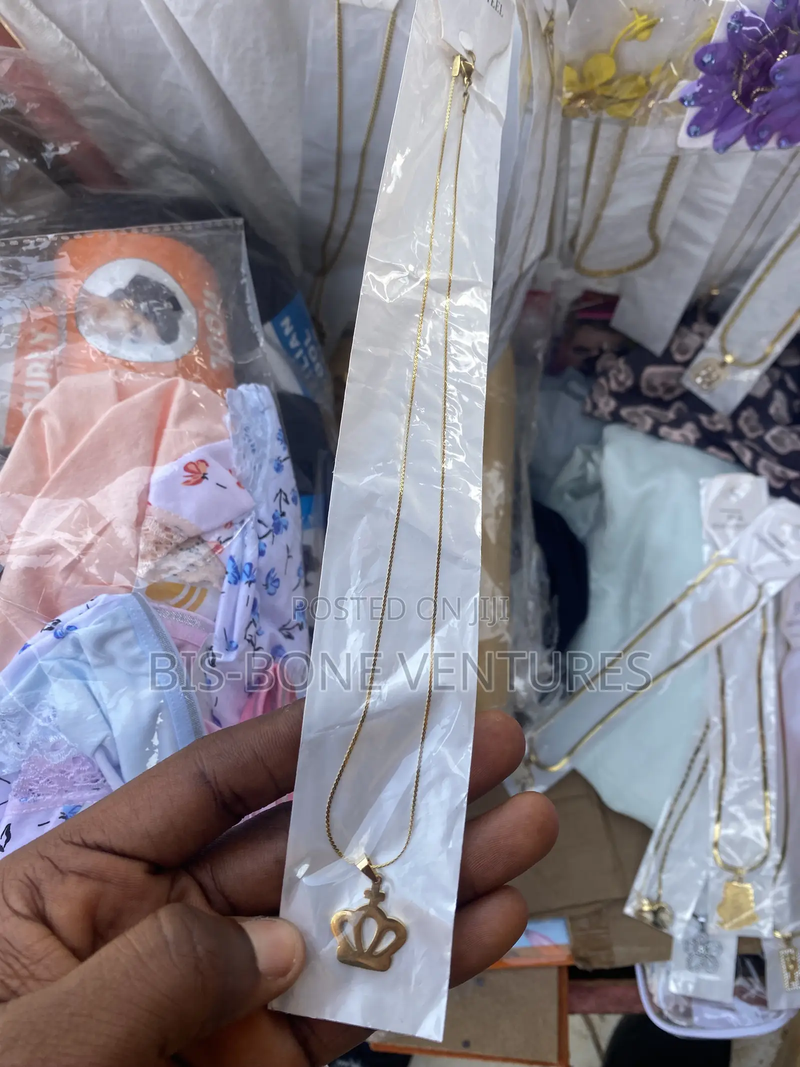 Neck Jewelry