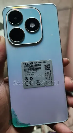 Tecno Spark 20 128 GB Blue