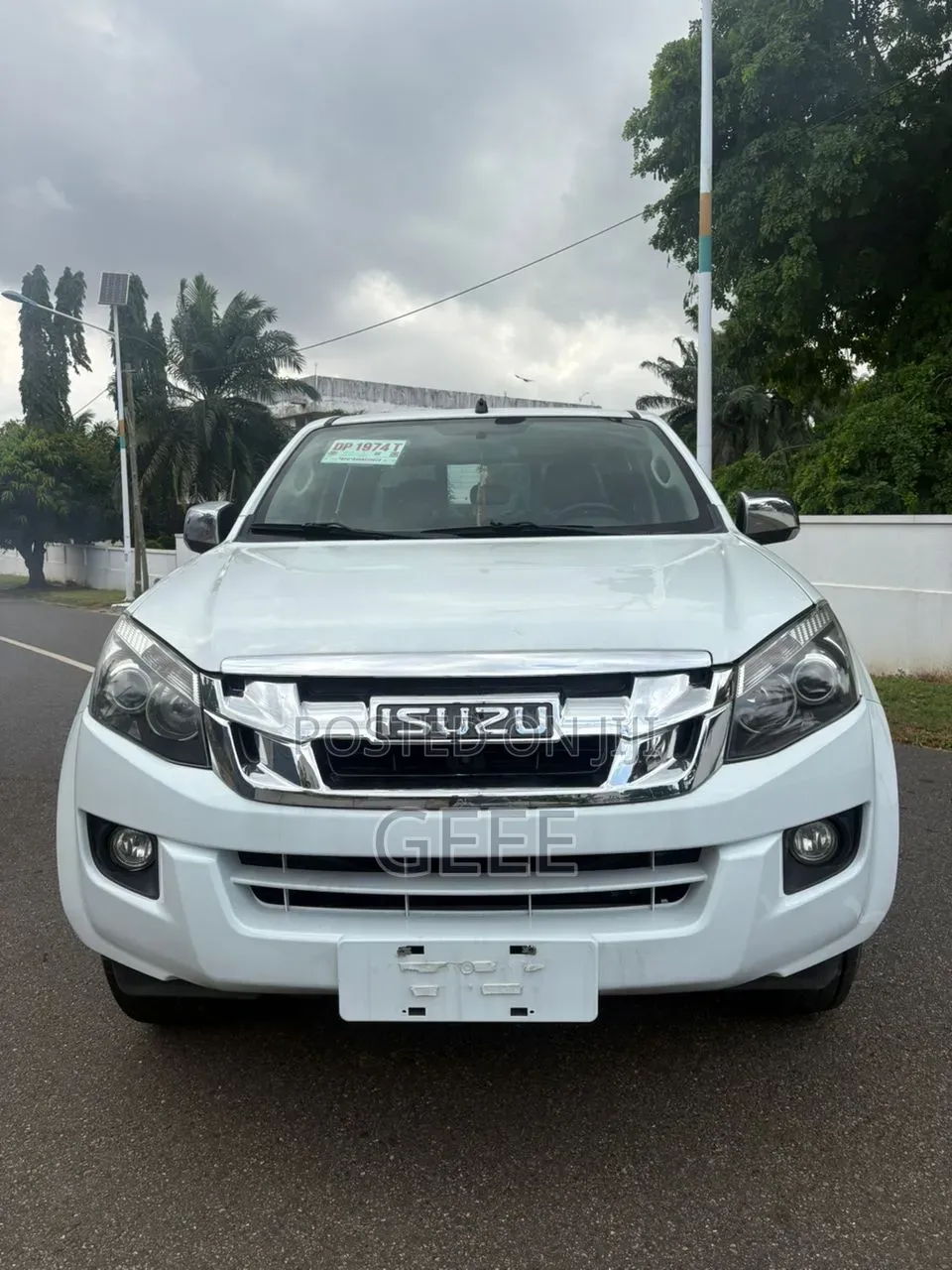 Isuzu D-MAX 2017 White