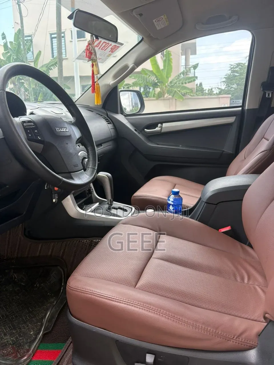 Isuzu D-MAX 2017 White
