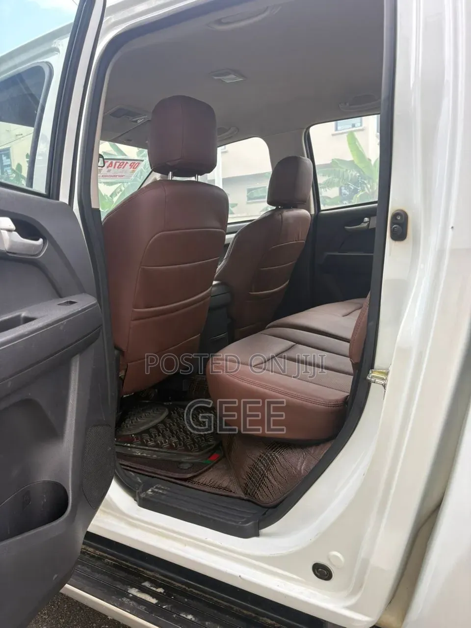 Isuzu D-MAX 2017 White