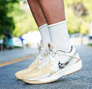 Nike G T Cut Cross Camo