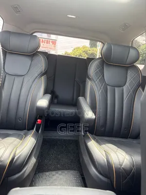 Ford Explorer 2021 Burgundy