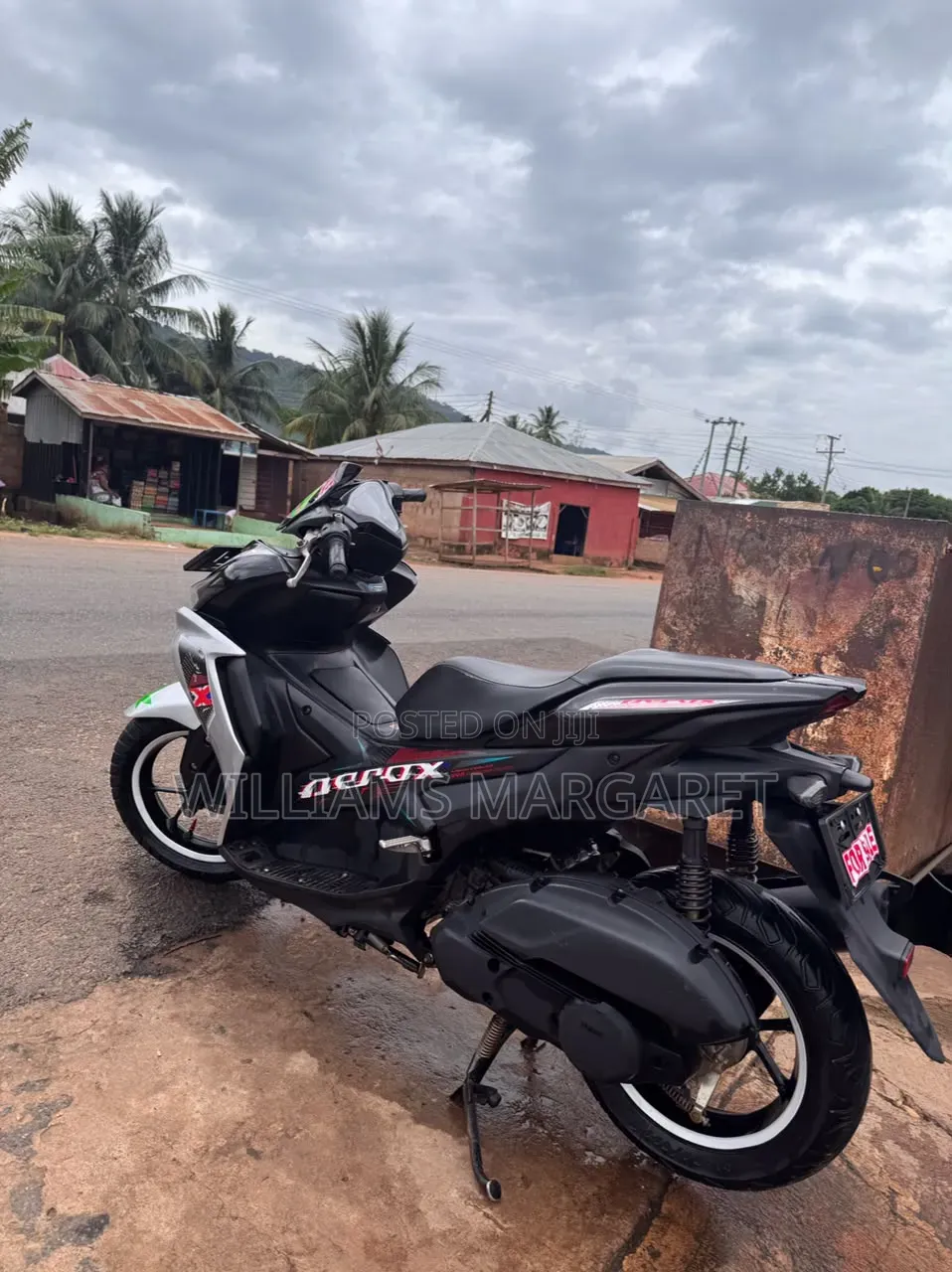 Yamaha Majesty 2025 Black