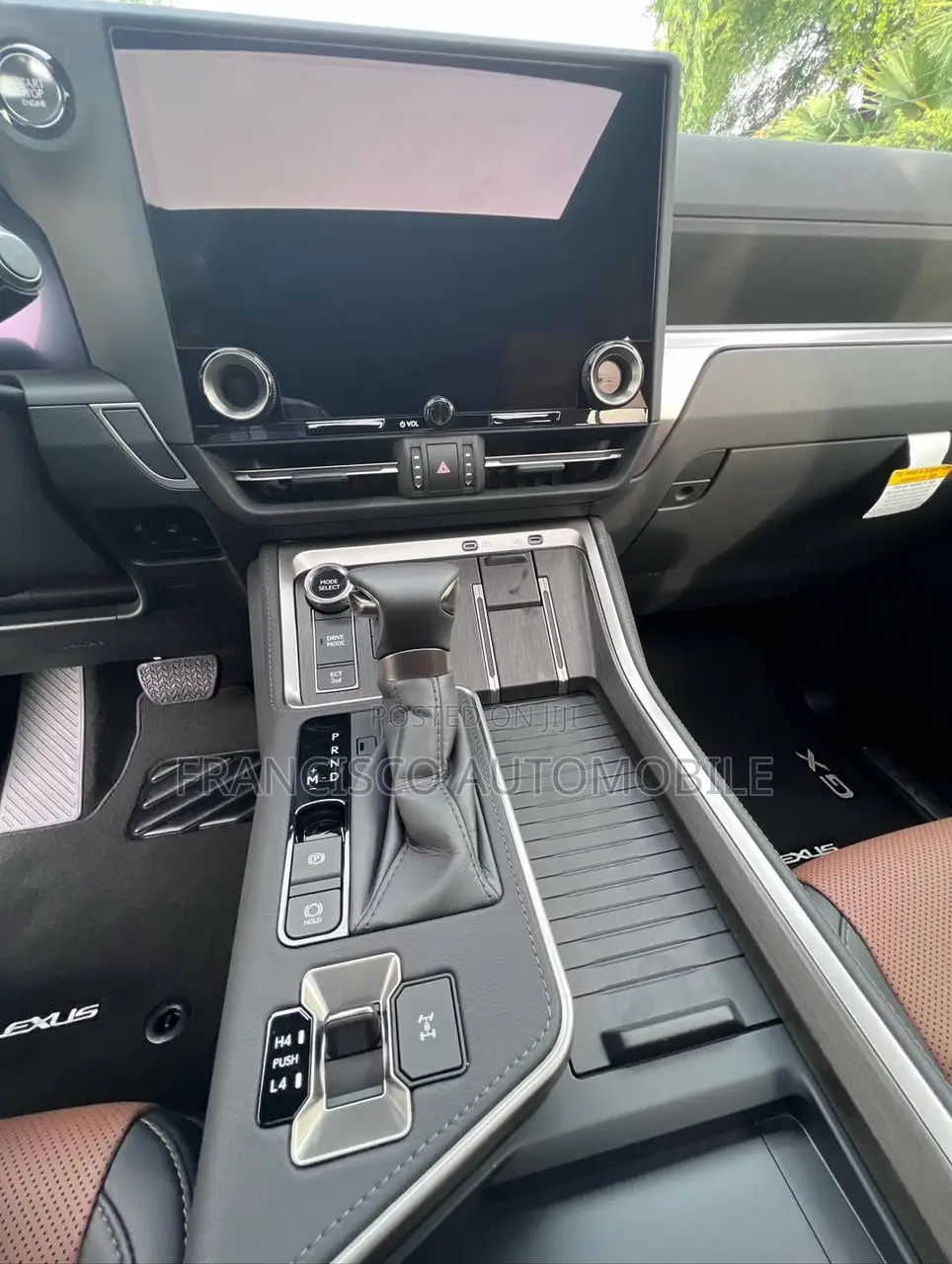 Lexus GX 550 Premium 4WD 2025 Gold