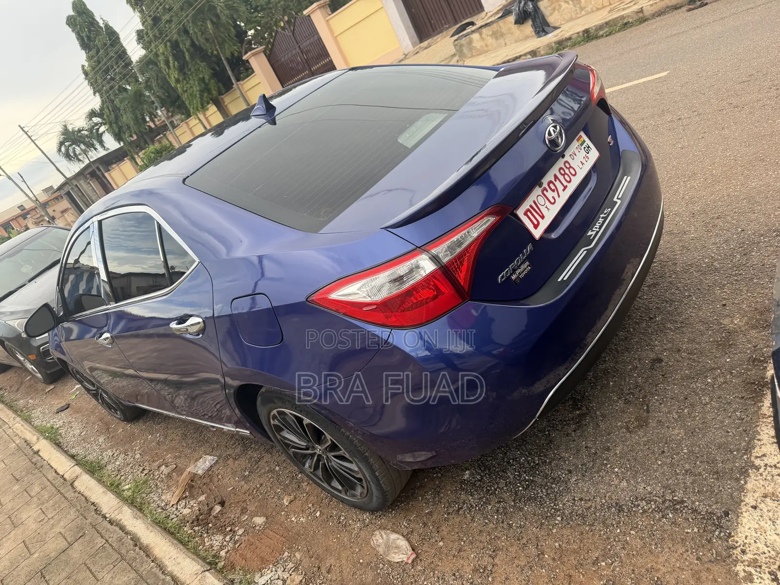 Toyota Corolla S 4dr Sedan (1.8L 4cyl CVT) 2014 Blue