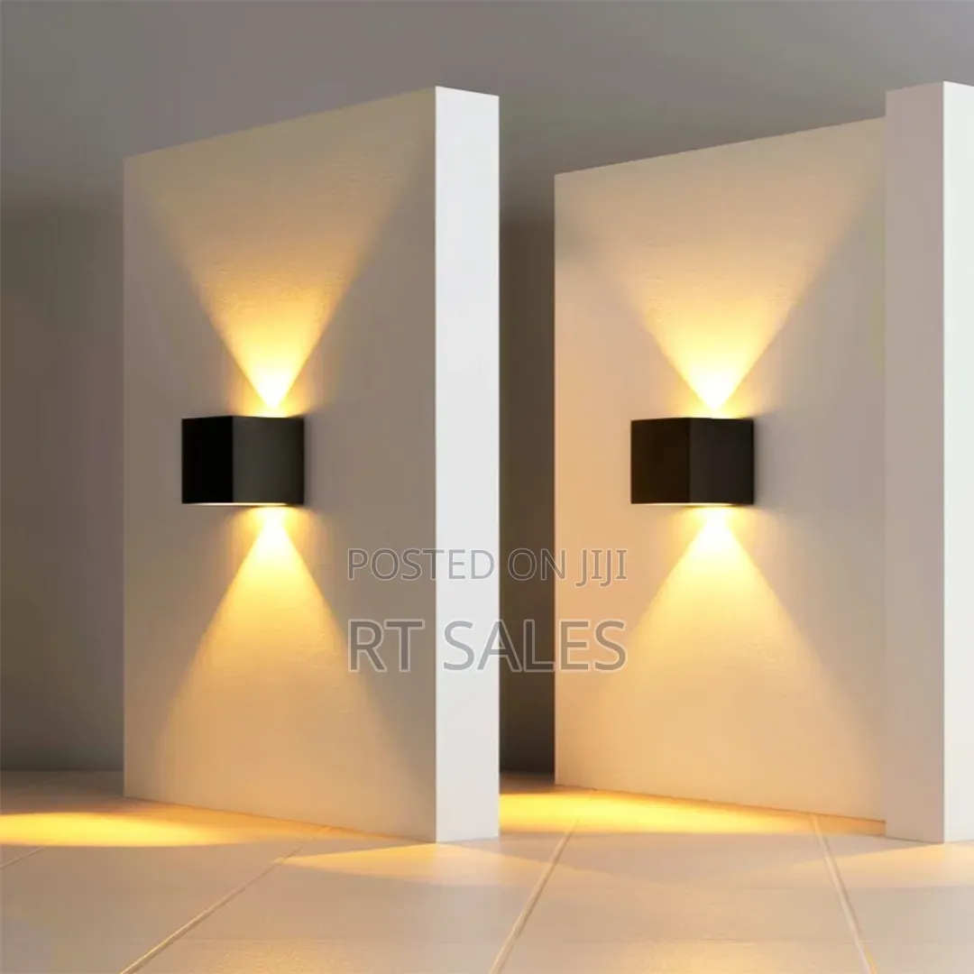 Square Shape Wall Light