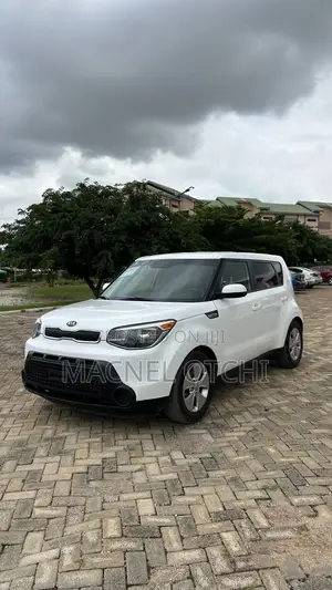Kia Soul Hatchback 2016 Pearl